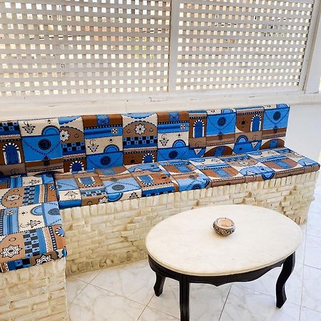Dar Ezzahra Villa Tozeur Luaran gambar