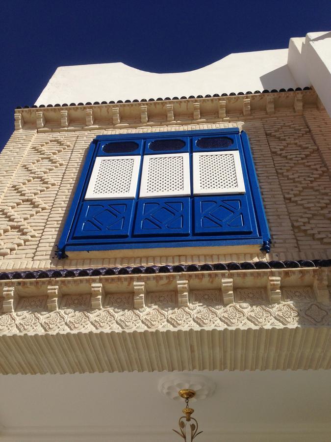 Dar Ezzahra Villa Tozeur Luaran gambar