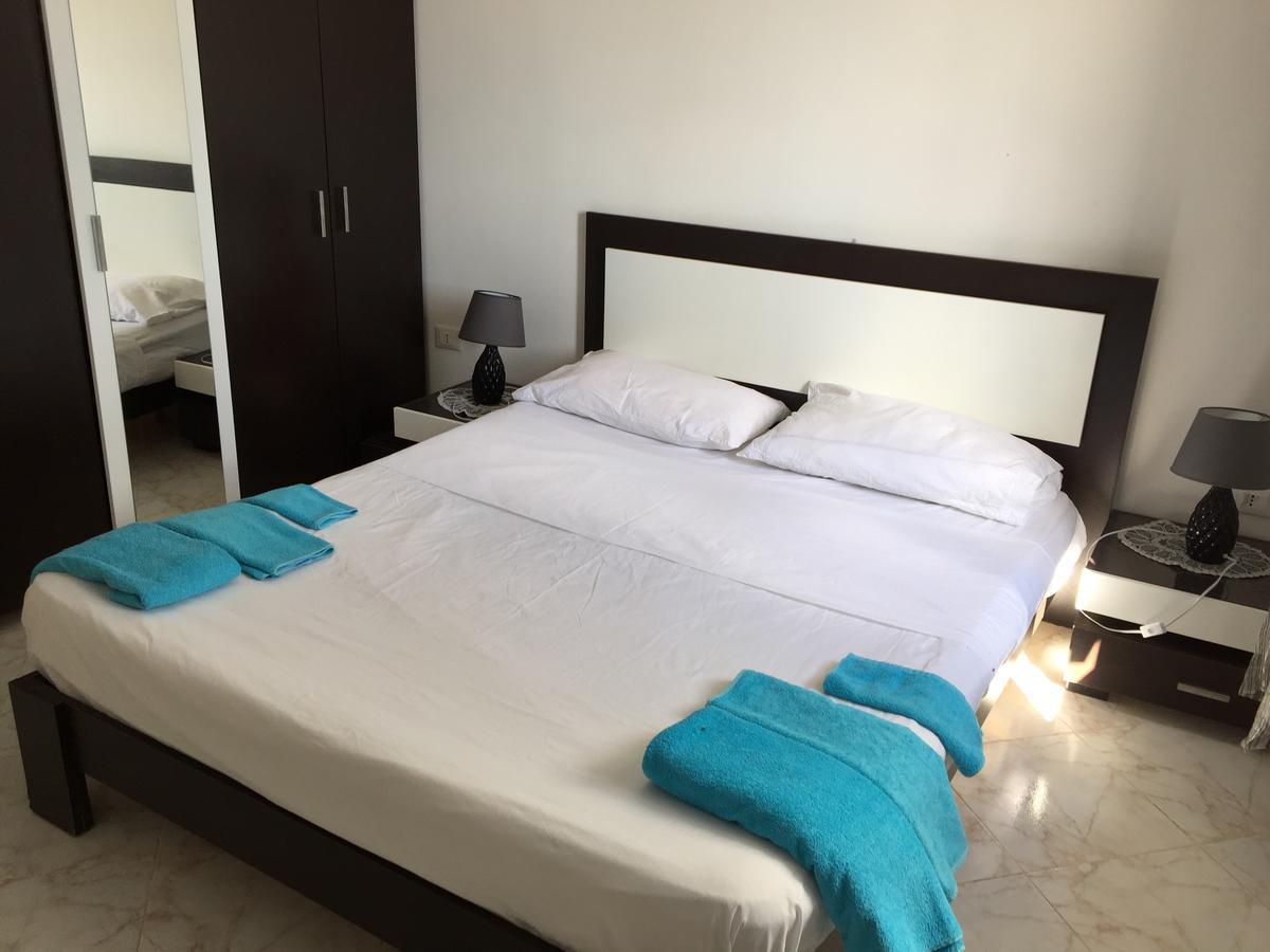 Dar Ezzahra Villa Tozeur Luaran gambar