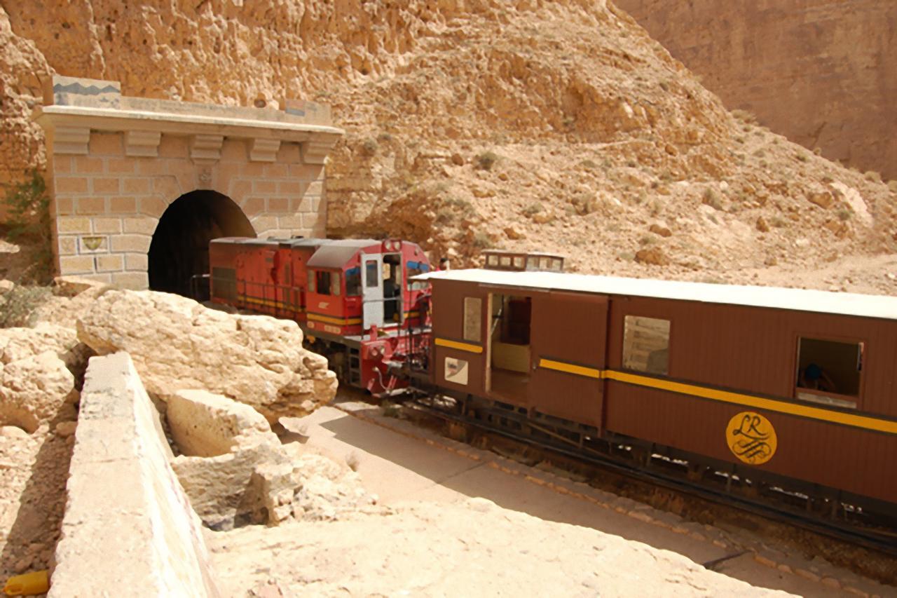 Dar Ezzahra Villa Tozeur Luaran gambar