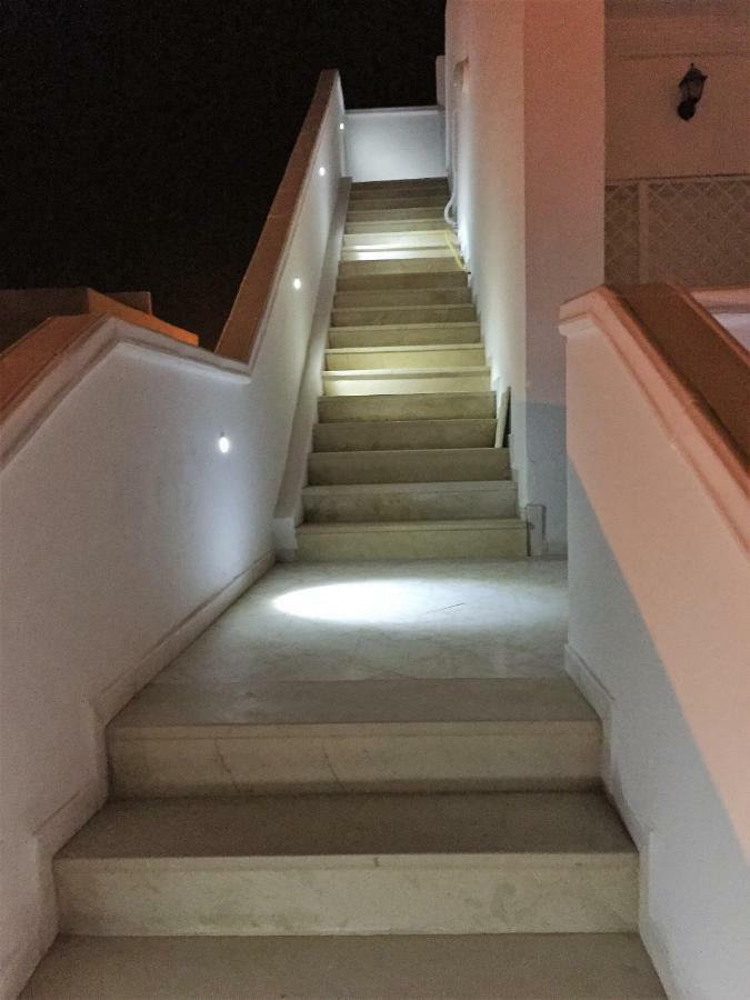 Dar Ezzahra Villa Tozeur Luaran gambar